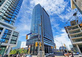 19-western-battery-road-toronto-ontario-c12779246