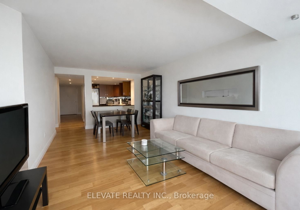 711-bay-street-toronto-ontario-c12779424
