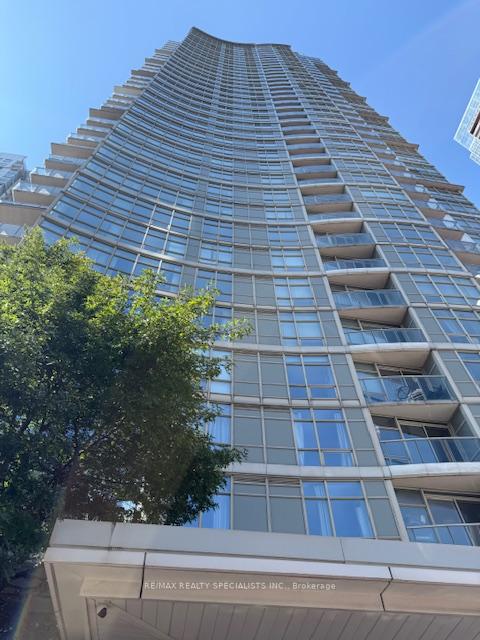 10-navy-wharf-court-toronto-ontario-c12779644