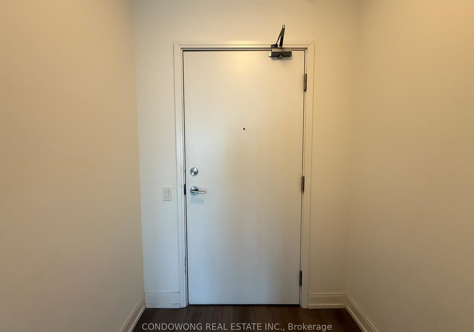 181-dundas-street-e-toronto-ontario-c12779754