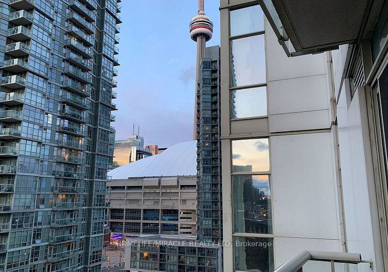 35-mariner-terrace-toronto-ontario-c12779784