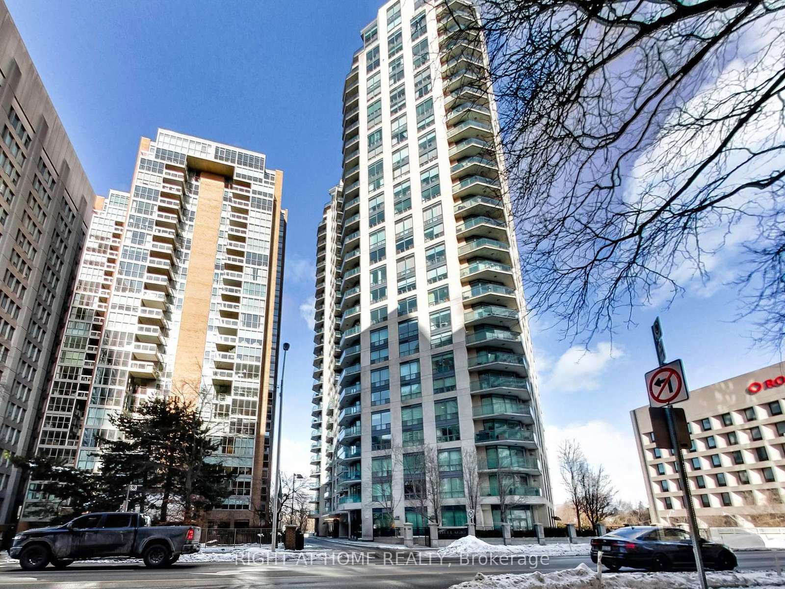 300-bloor-street-e-toronto-ontario-c12779962