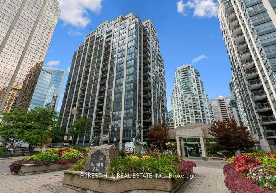 18-hollywood-avenue-north-york-ontario-c12780056