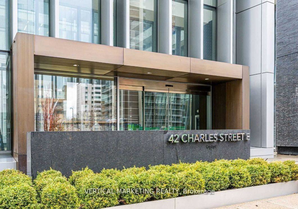 42-charles-street-e-toronto-ontario-c12780152