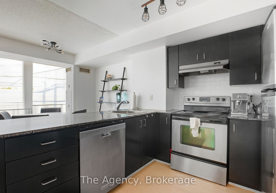 76-shuter-street-toronto-ontario-c12780330