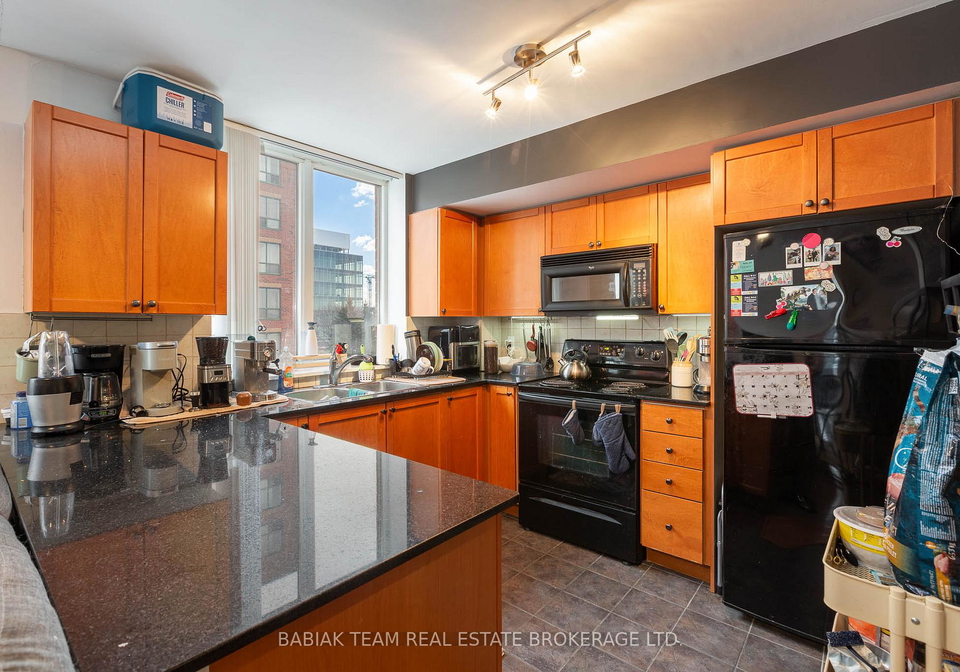 1369-bloor-street-w-toronto-ontario-c12780366