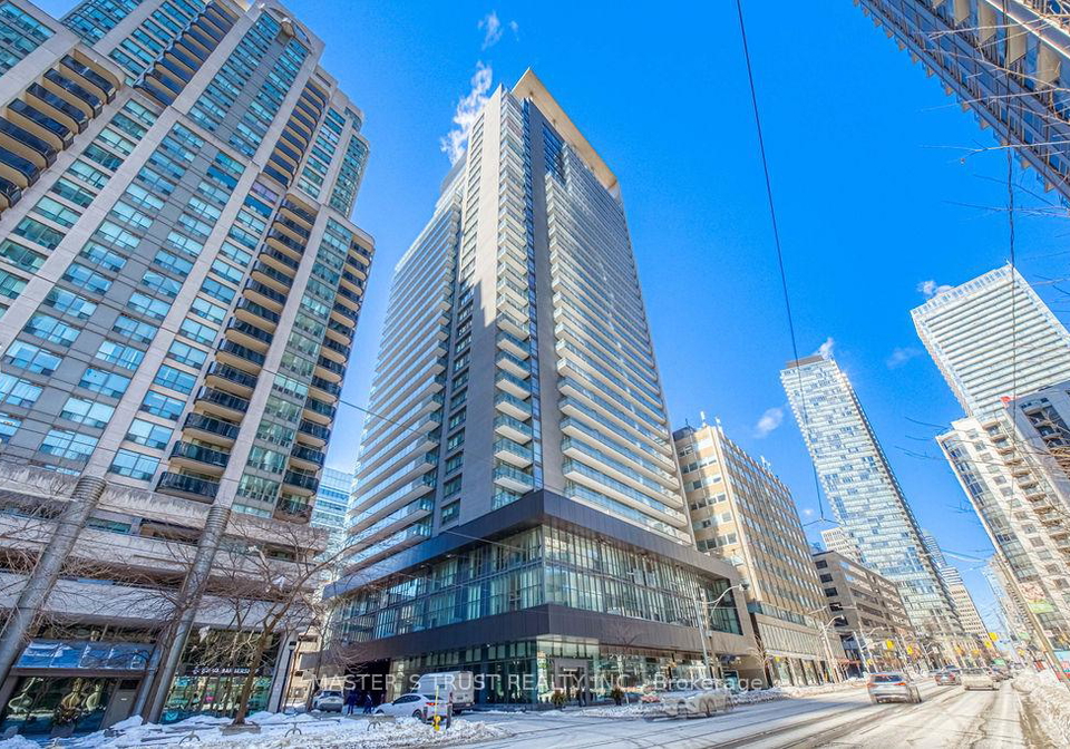 770-bay-street-toronto-ontario-c12780424