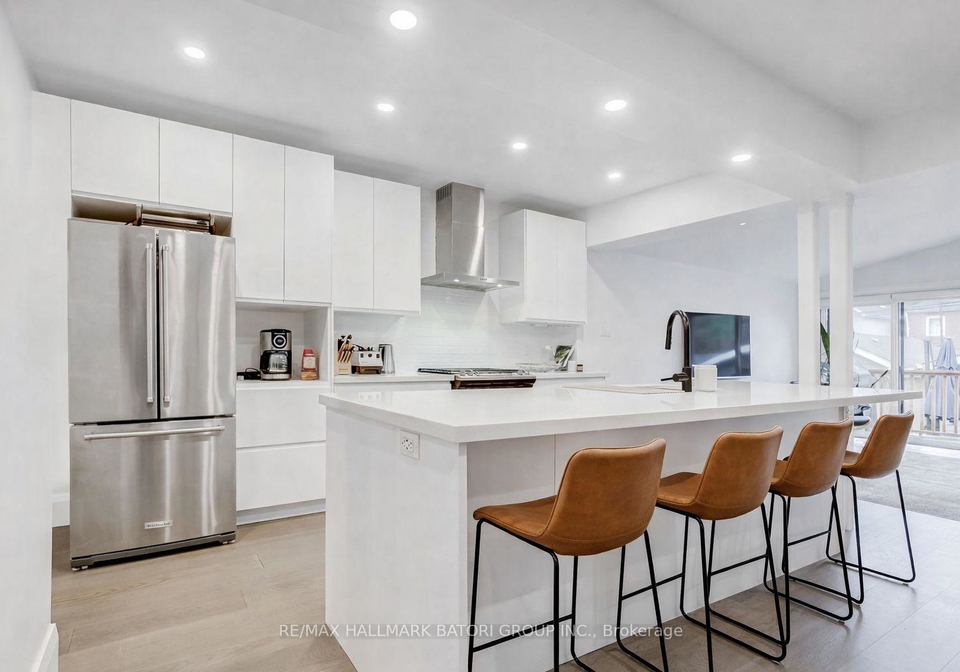 119-bedford-park-avenue-toronto-ontario-c12780630
