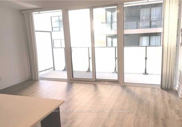 42-charles-street-e-toronto-ontario-c12780704