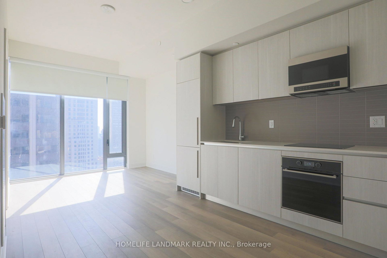 8-cumberland-street-toronto-ontario-c12780964