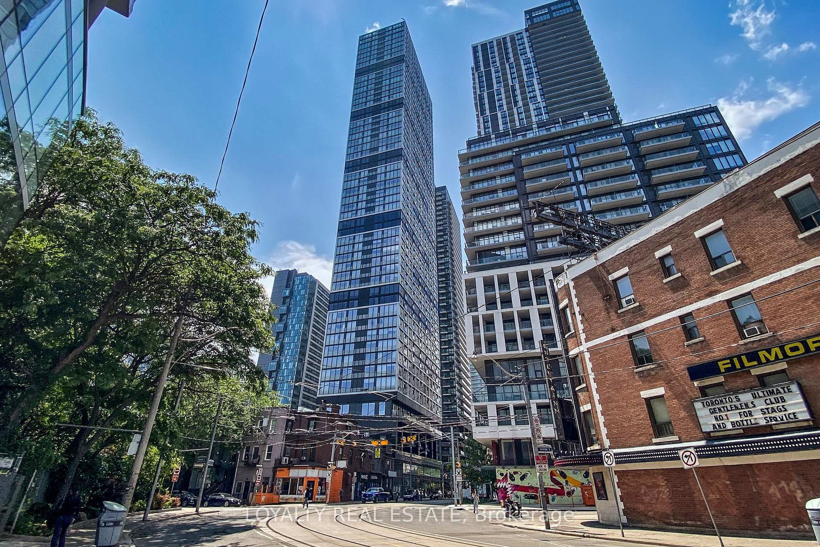 181-dundas-street-e-toronto-ontario-c12781692