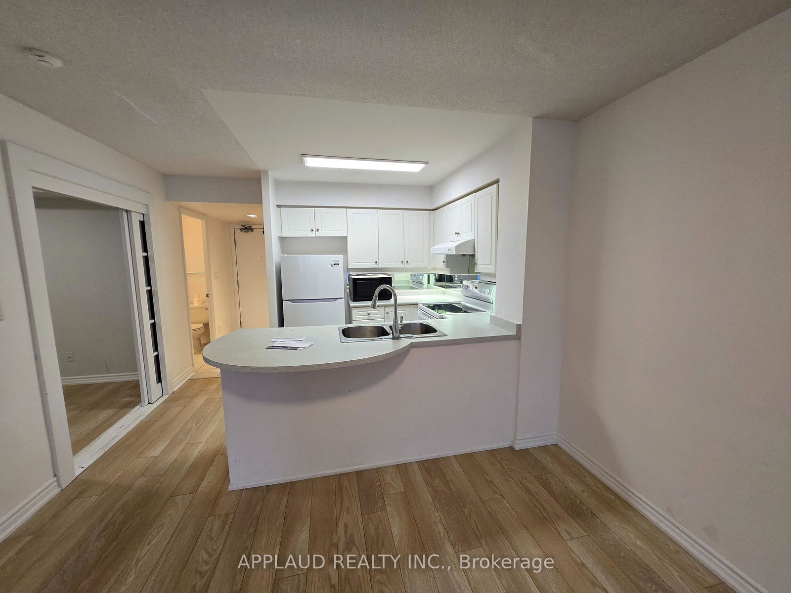 2-rean-drive-north-york-ontario-c12781732