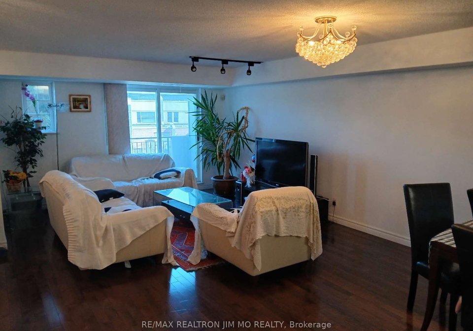 312-grandview-way-47-master-bedroom-north-york-ontario-c12781838
