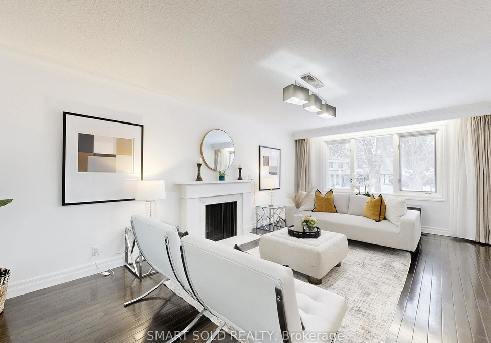 9-carluke-crescent-north-york-ontario-c12781858