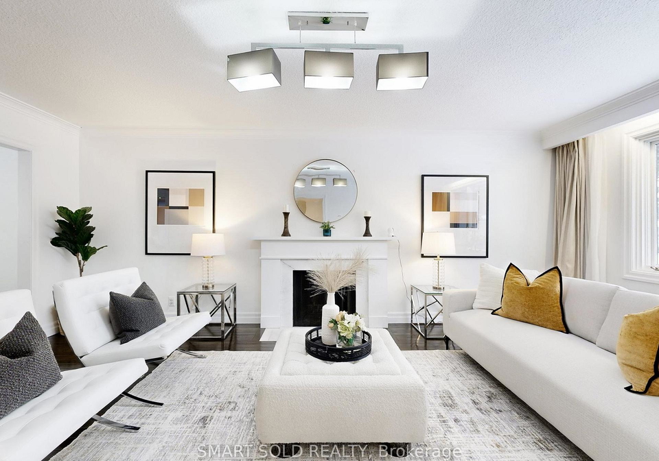 9-carluke-crescent-north-york-ontario-c12781858
