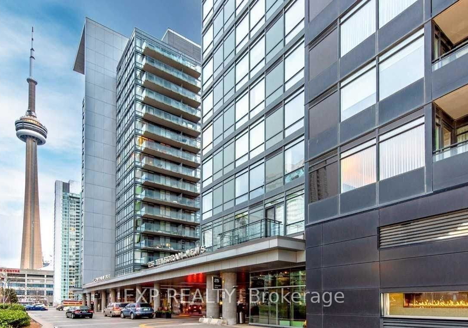 25-telegram-mews-toronto-ontario-c12782052