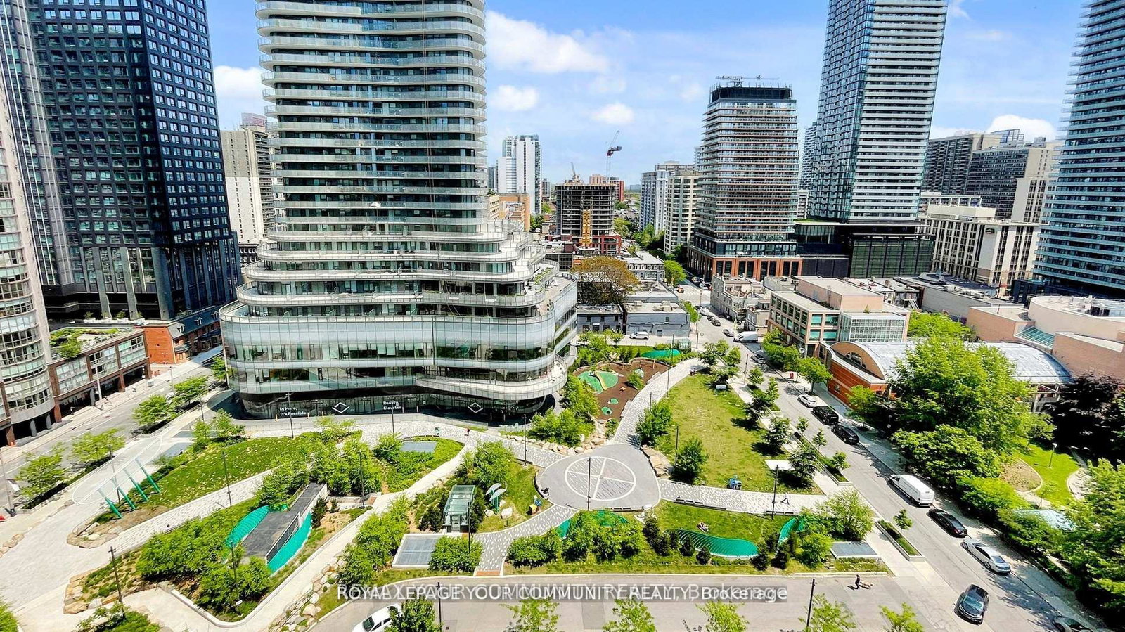 909-bay-street-toronto-ontario-c12782262