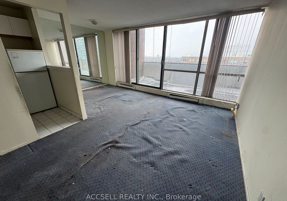 914-yonge-street-toronto-ontario-c12782680