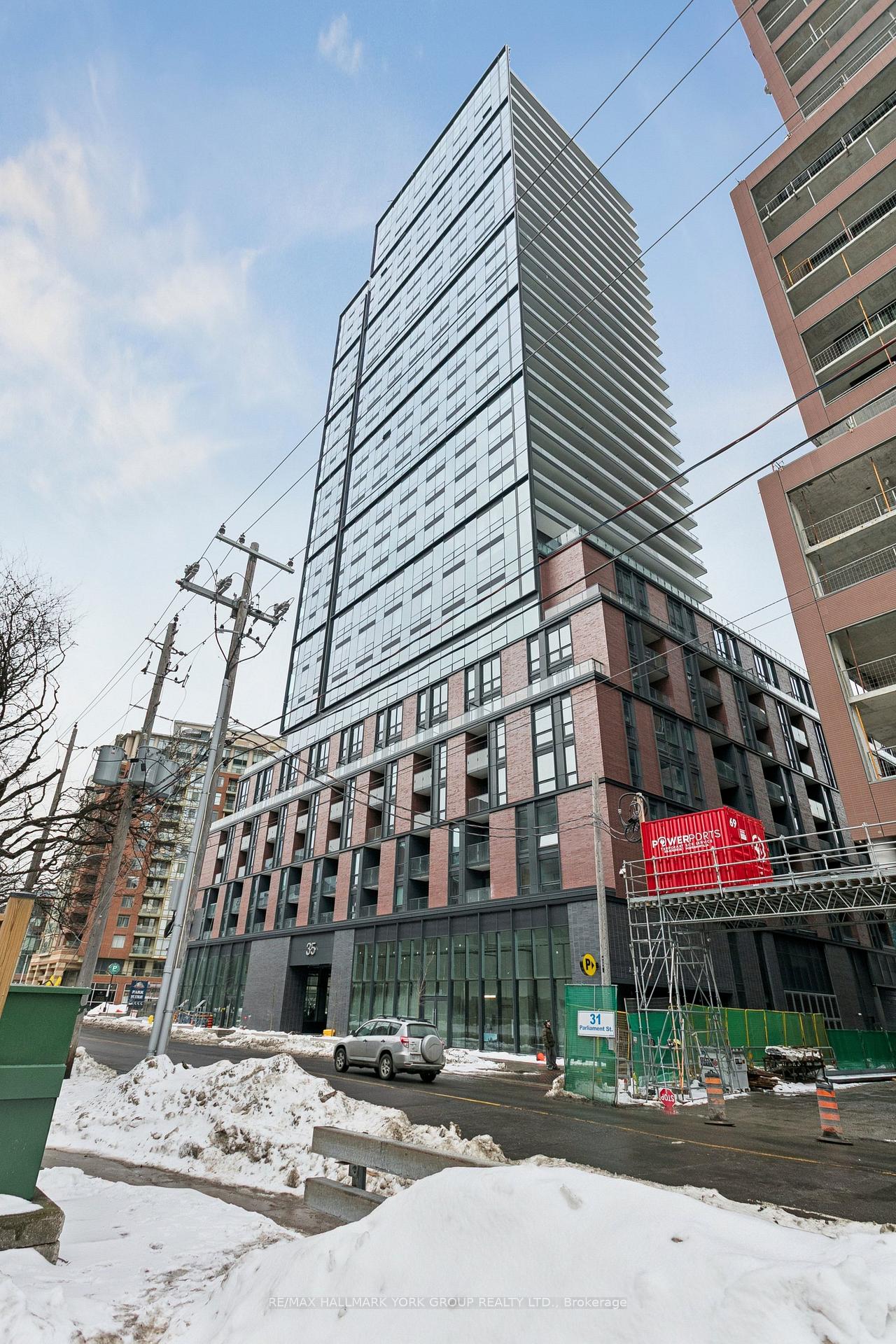 35-parliament-street-toronto-ontario-c12782794