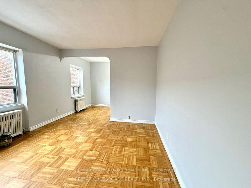 2770-yonge-street-toronto-ontario-c12782956