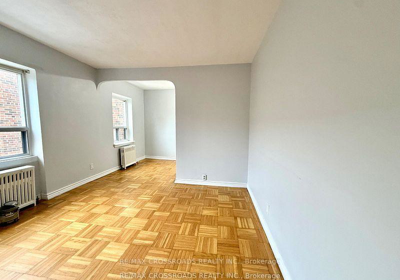 2770-yonge-street-toronto-ontario-c12782956