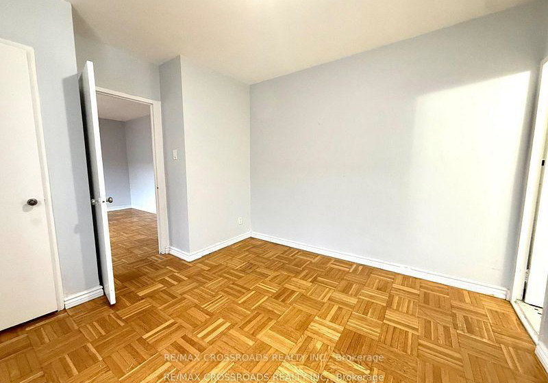2770-yonge-street-toronto-ontario-c12782956
