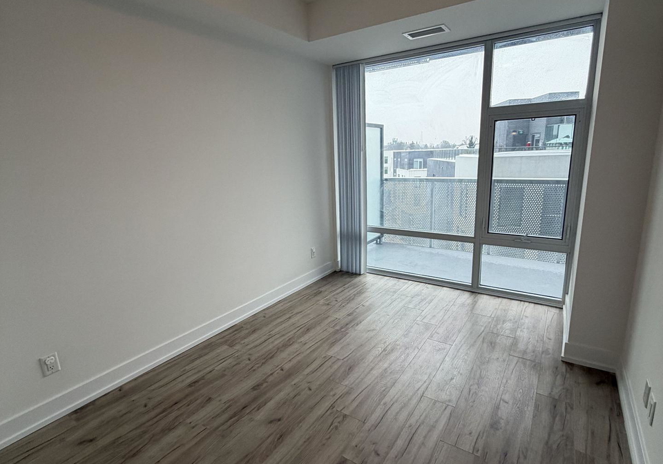 25-adra-grado-way-north-york-ontario-c12783228
