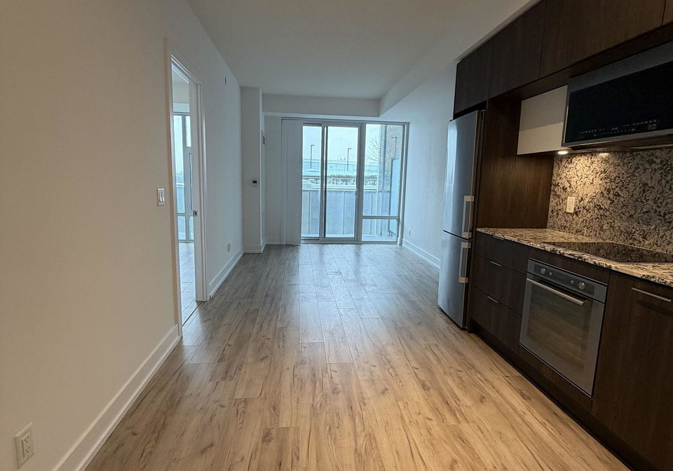 25-adra-grado-way-north-york-ontario-c12783228