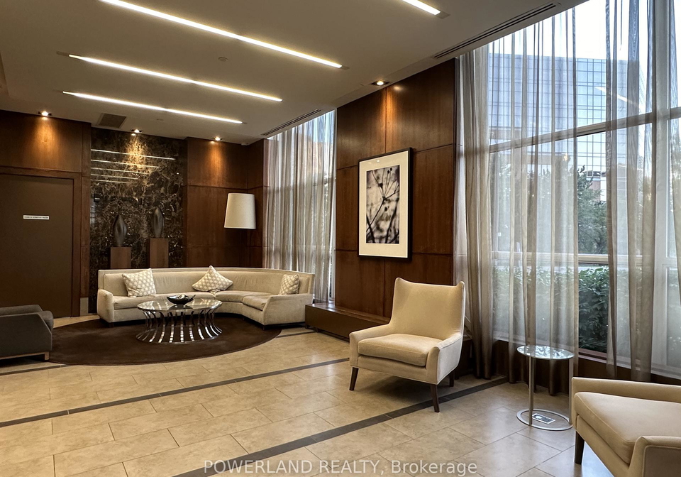 2015-sheppard-avenue-e-north-york-ontario-c12783376