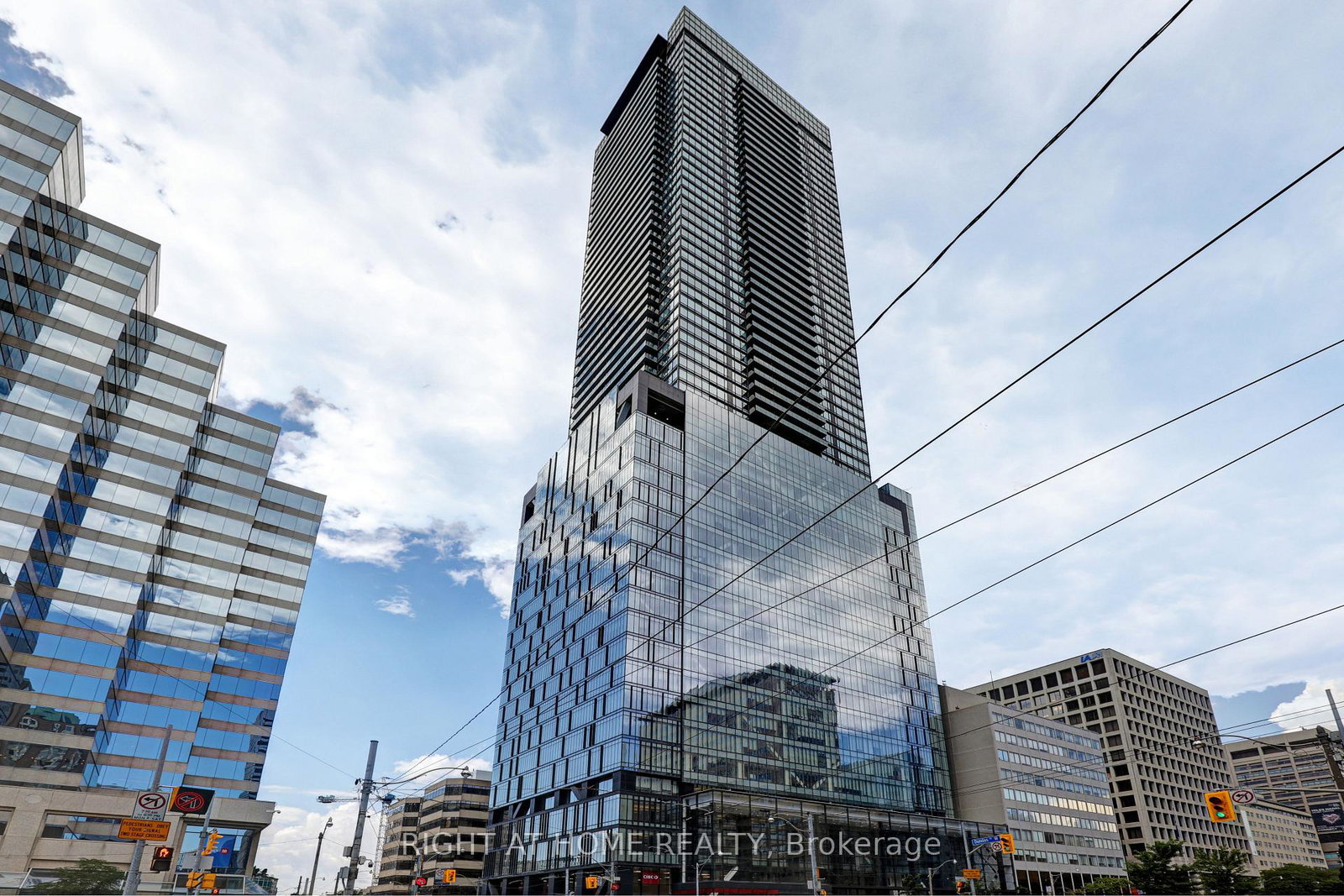 488-university-avenue-toronto-ontario-c12783834