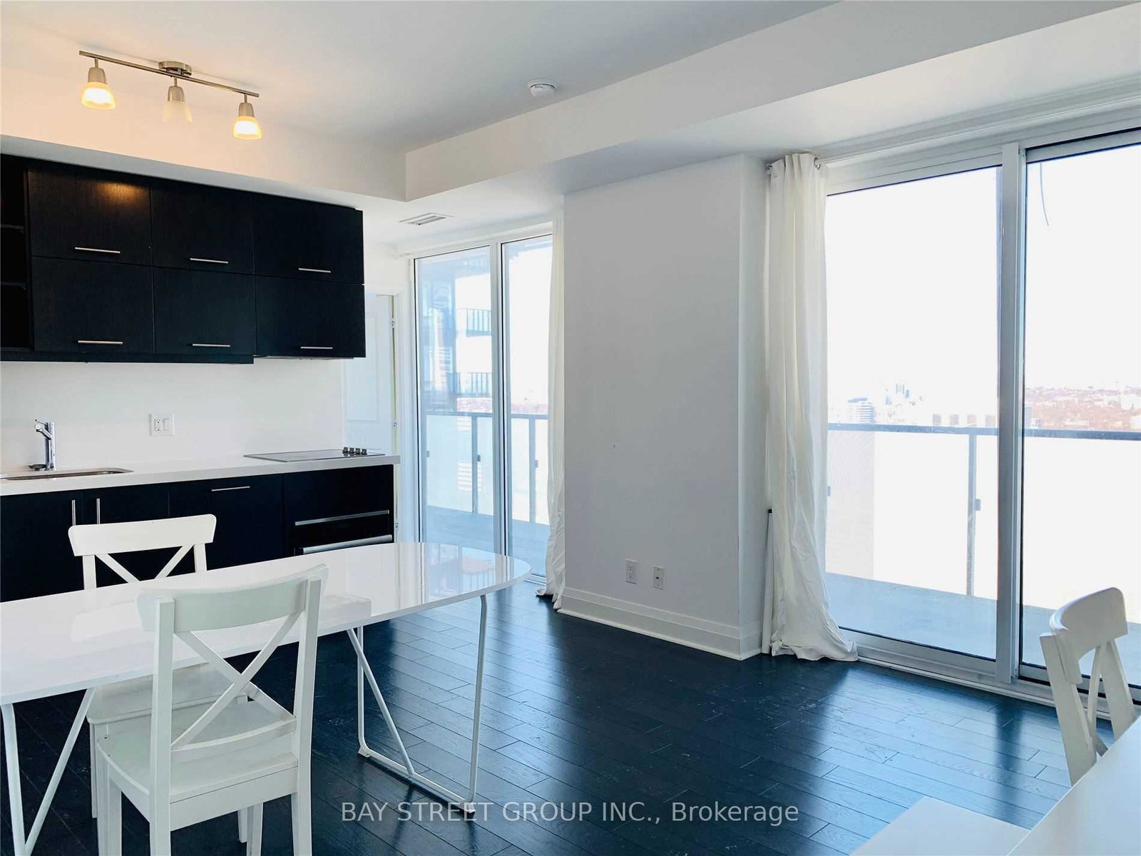 1080-bay-street-toronto-ontario-c12783840