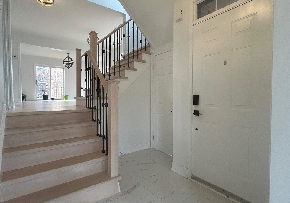1-seaton-park-road-east-york-ontario-c12784116
