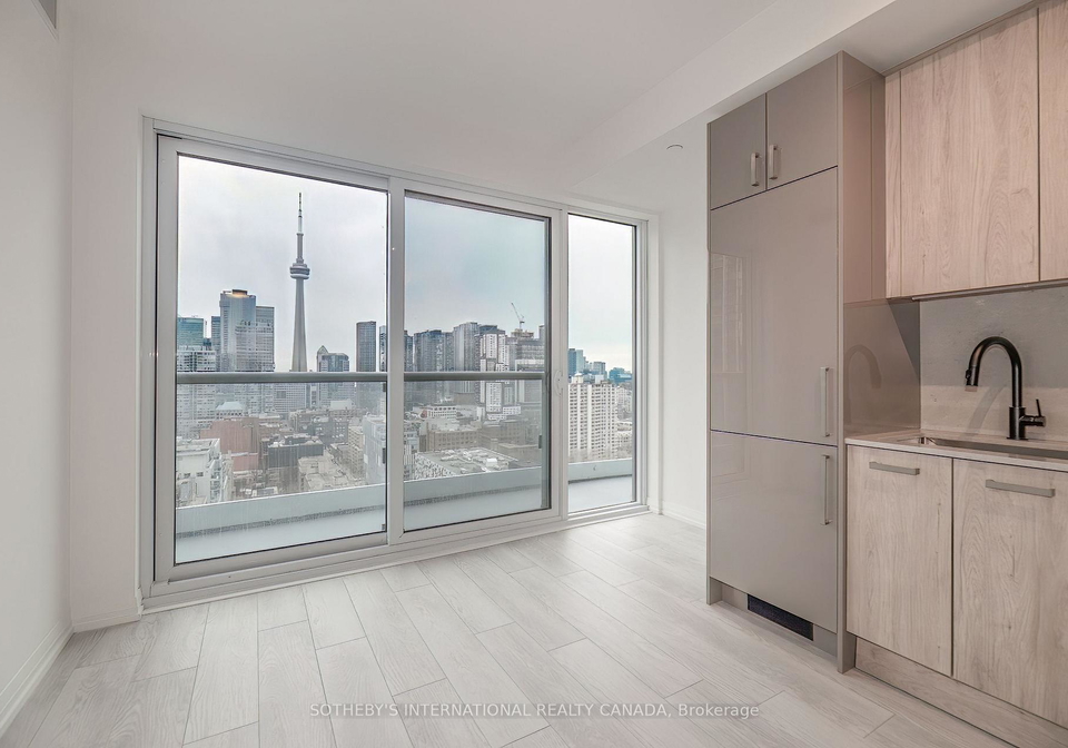 280-dundas-street-w-toronto-ontario-c12784412