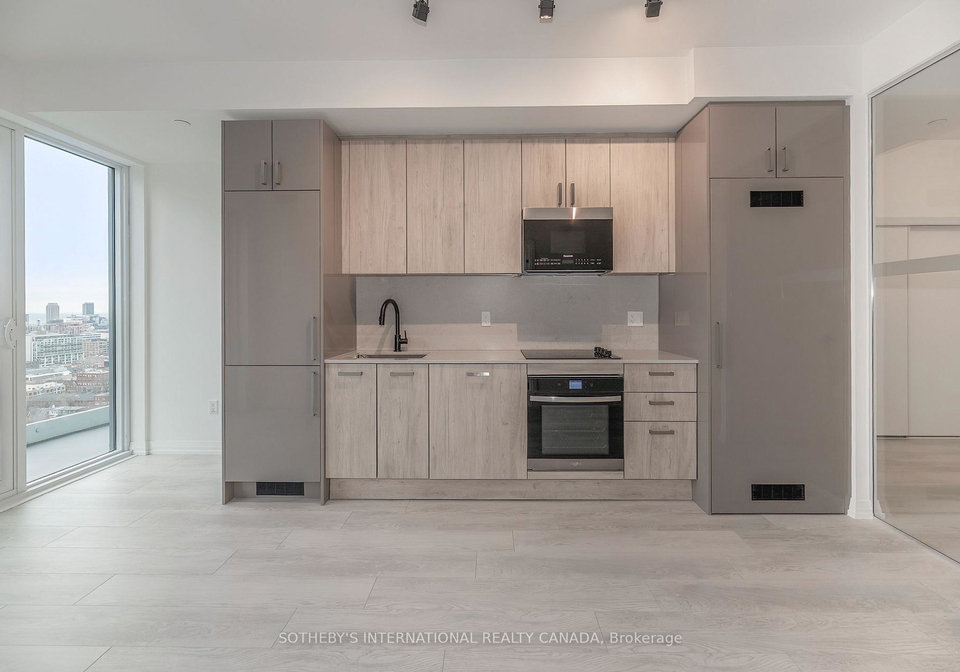 280-dundas-street-w-toronto-ontario-c12784412