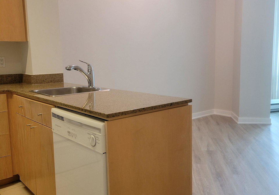 361-front-street-w-toronto-ontario-c12784568