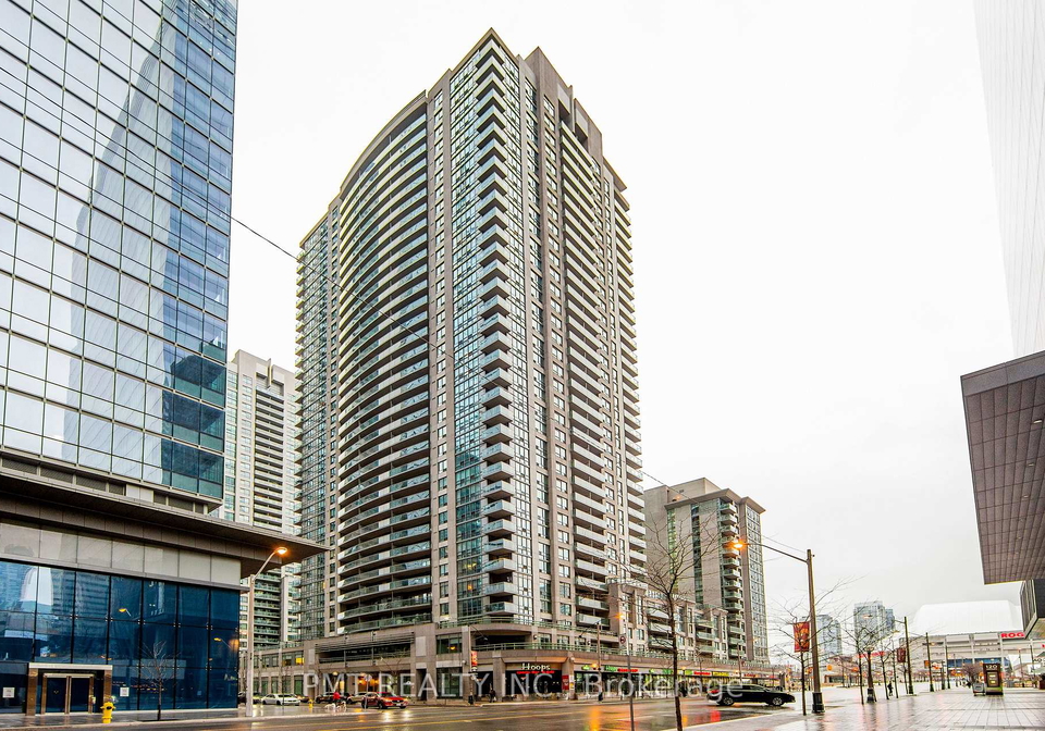 30-grand-trunk-crescent-toronto-ontario-c12784892
