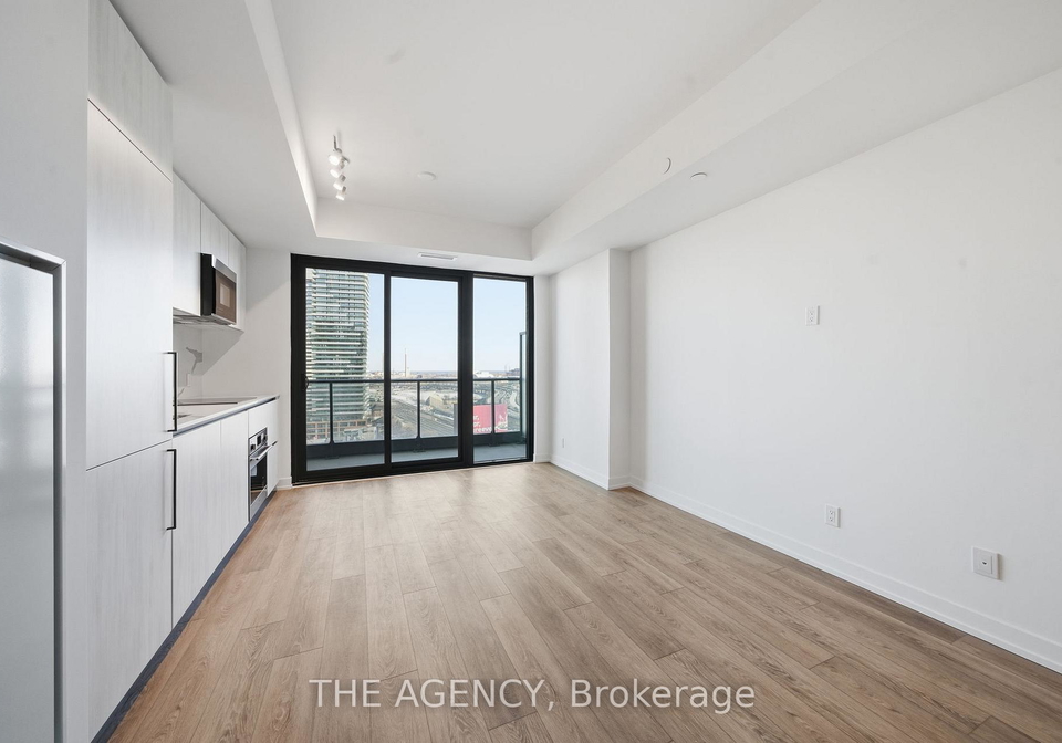 35-parliament-street-toronto-ontario-c12784896