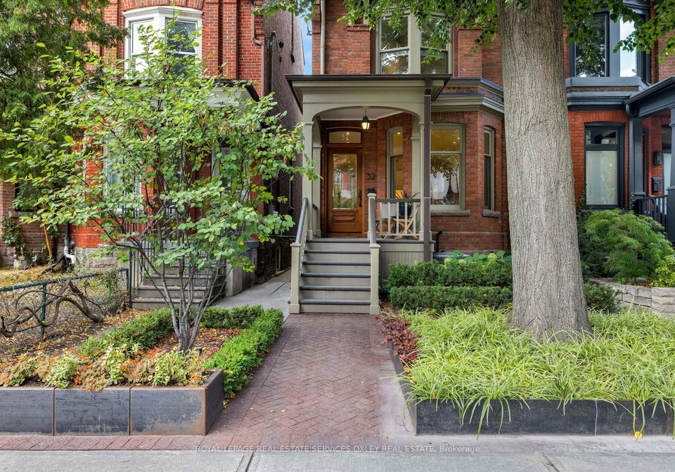 32-borden-street-toronto-ontario-c12784958