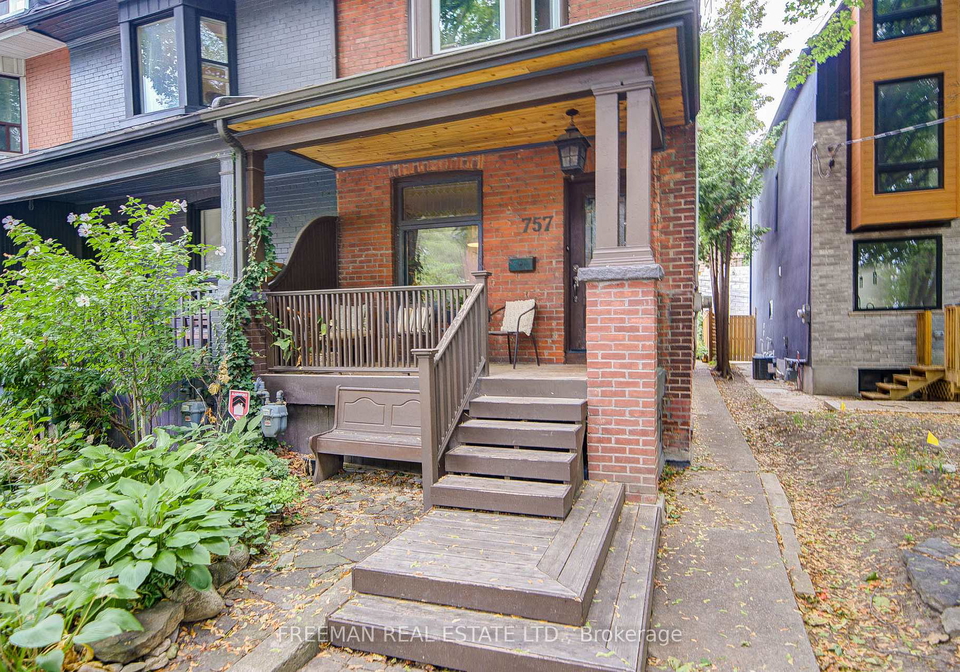 757-manning-avenue-toronto-ontario-c12785564