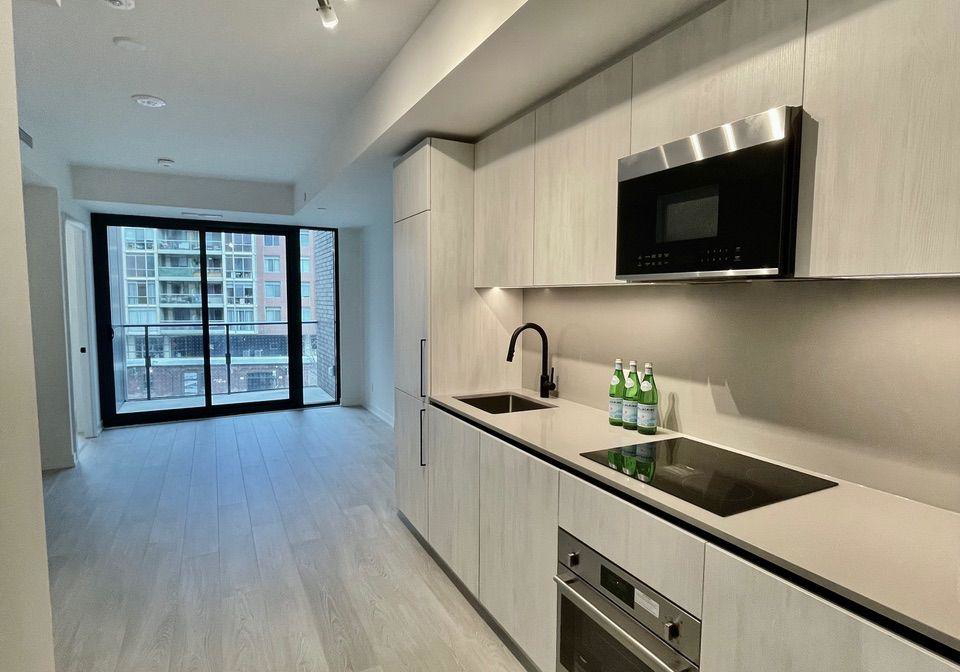 35-parliament-street-toronto-ontario-c12785680