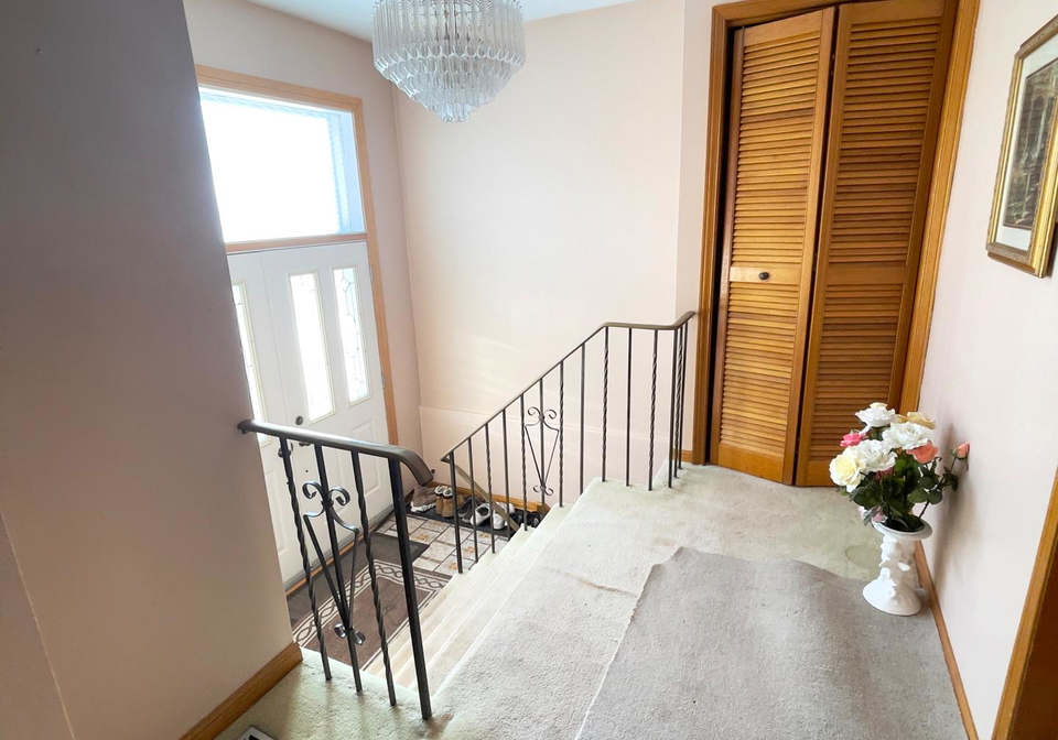 23-st-paschal-court-n-toronto-ontario-c12785798