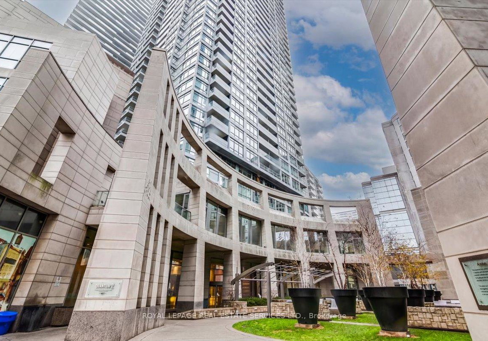 2191-yonge-street-toronto-ontario-c12786236