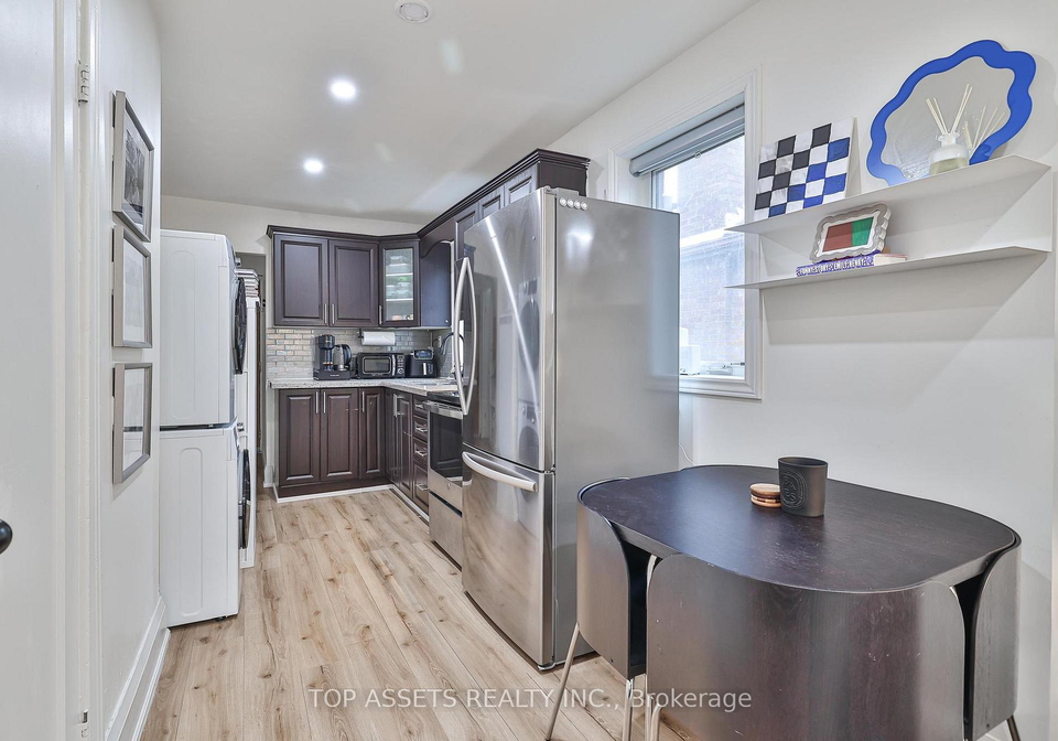 570-vaughan-main-floor-road-toronto-ontario-c12786690