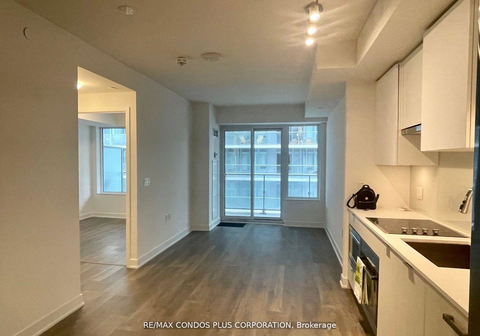 99-broadway-avenue-toronto-ontario-c12786804