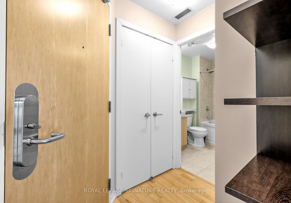 55-bremner-boulevard-toronto-ontario-c12786810