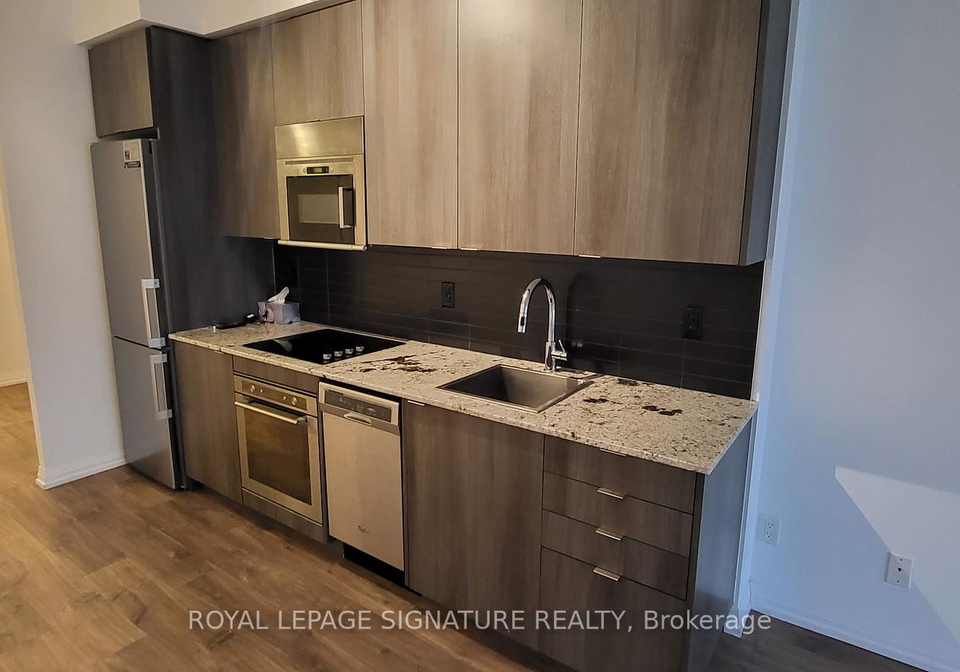 101-erskine-avenue-toronto-ontario-c12786896