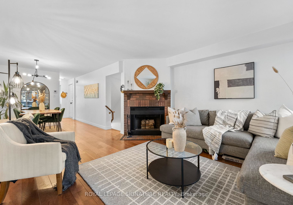 32-massey-street-toronto-ontario-c12786970