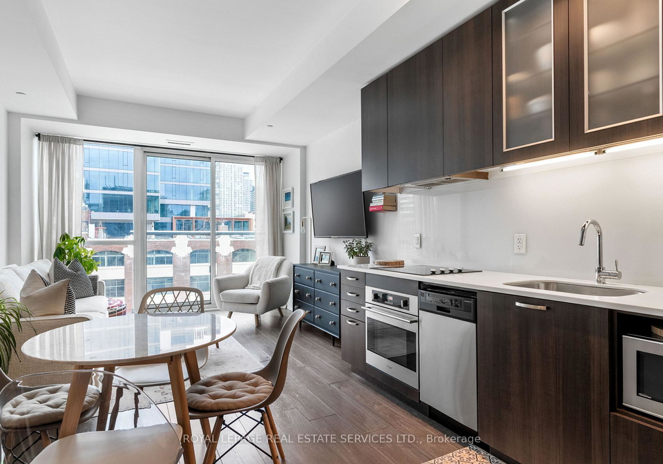 508-w-wellington-street-w-toronto-ontario-c12787062