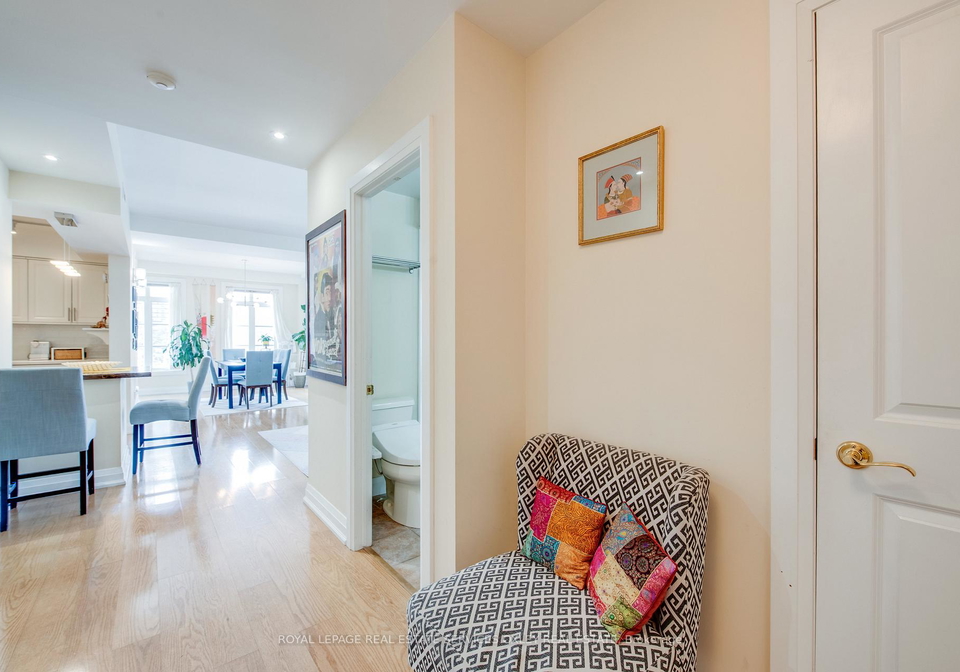 21-shaftesbury-avenue-toronto-ontario-c12787294