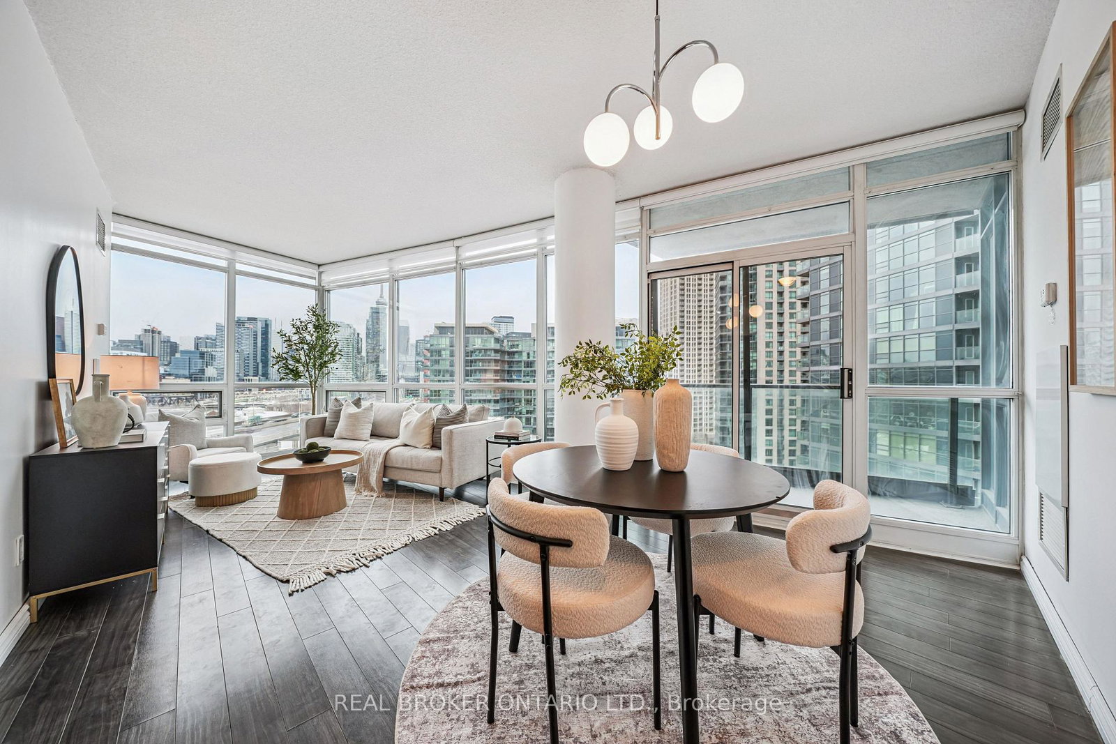 231-fort-york-boulevard-toronto-ontario-c12787828